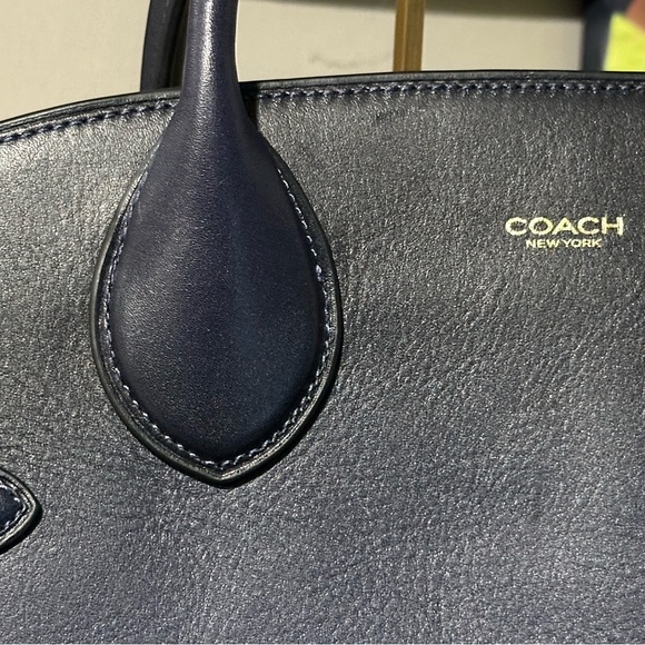 Coach Empire 40 in Navy - Picture 7 of 13